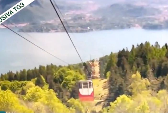 L'OPINIONE. In quelle immagini choc e dolore. Come ha fatto il video della funivia a finire in un tg nazionale?