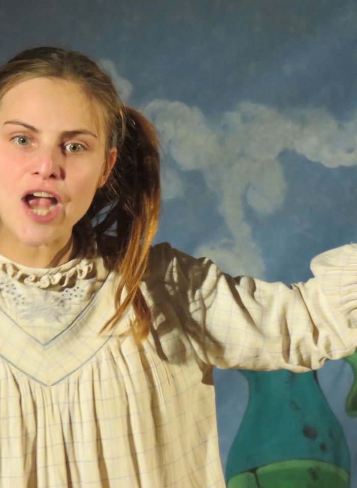 Vigevano: la rassegna di Teatro Ragazzi &quot;Tre x Tre Christmas&quot; al via il 5 dicembre con lo spettacolo &quot;Nena alla vigilia di Natale&quot;
