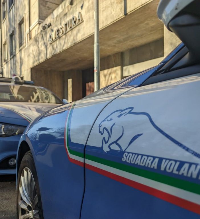Novara: anziano narcotizzato e rapinato in casa, arrestate due ventenni