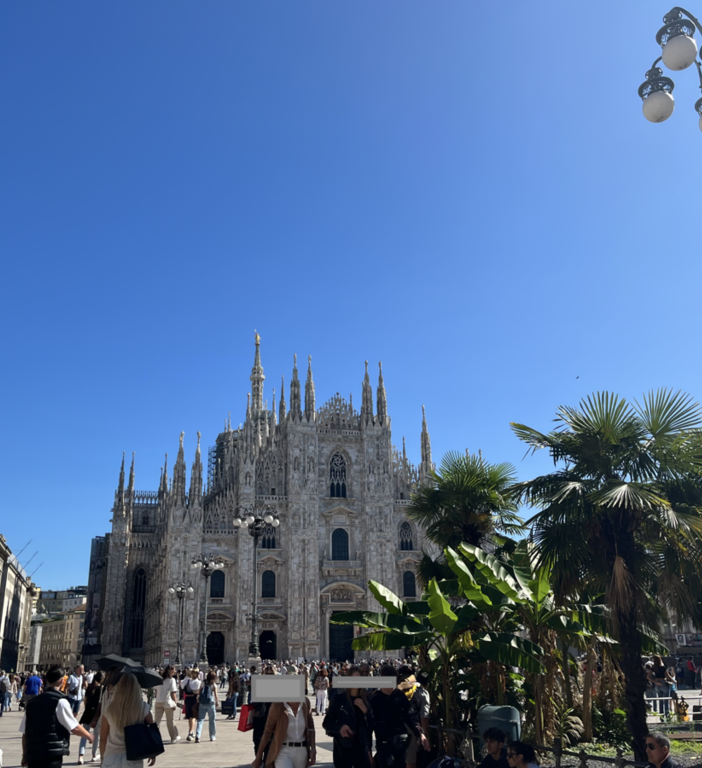 Com'era piazza Duomo: il paesaggio ora diventa alpino