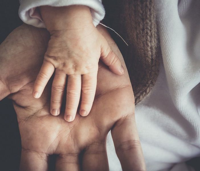 LA FESTA DEL PAPÀ OLTRE LA GUERRA. «Diventerò padre a settembre: vorrei che mio figlio nascesse a Kiev, libero»