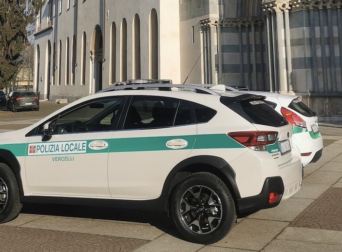 Controlli notturni: locale multato per l'alcol venduto a un minore. Sanzione per una serata danzante (vietata dalle norme anti covid)