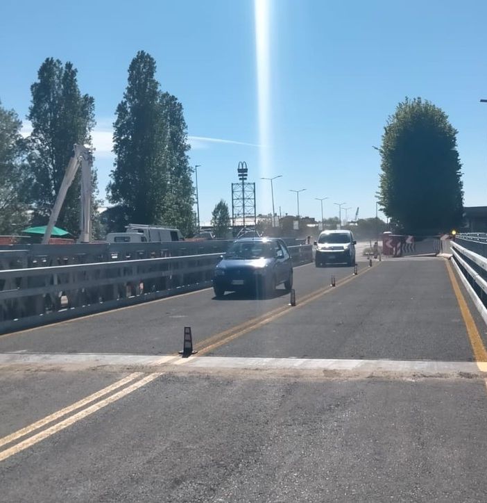 Novara: aperto il nuovo ponte sul Terdoppio. Ma la “telenovela” dei cavalcavia non è finita
