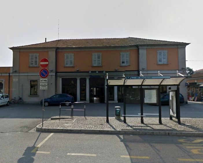 Trecate, interventi di rinnovamento delle fermate degli autobus nel territorio comunale