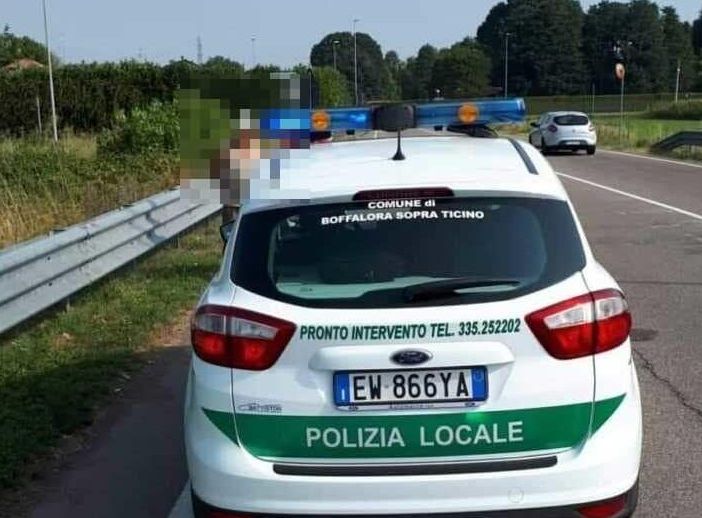 Boffalora, furti negli esercizi commerciali: rintracciata a Bernate la donna presunta responsabile