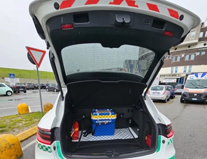 Robecco sul Naviglio: ennesimo intervento salvavita della Polizia locale, reni da Monza a Varese a tempo record