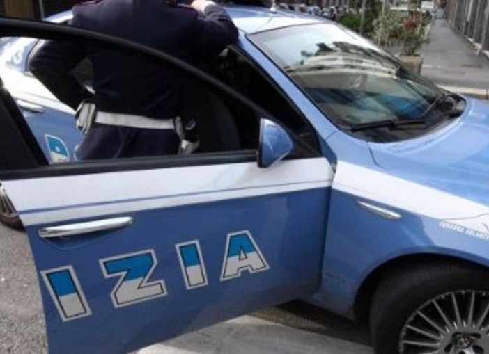 “Banda del Bancomat” fa esplodere uno sportello Atm e crea panico a Novara