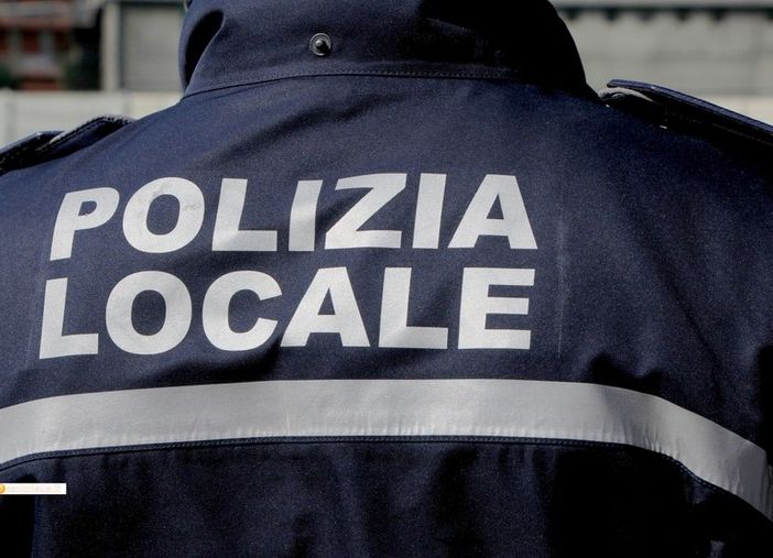 Vigevano: idoneità abitativa e raccolta differenziata, controlli della Polizia locale su 13 alloggi in via Riberia