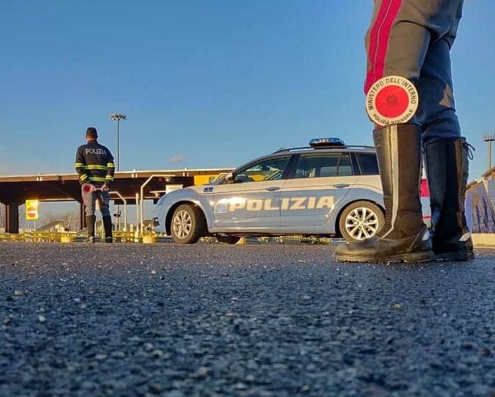 Auto in contromano sulla Tangenziale di Novara