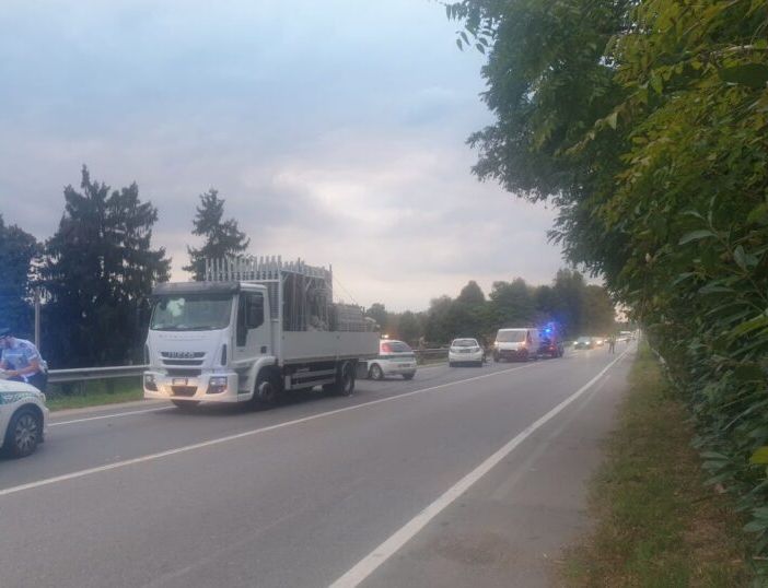 Magenta: grave incidente sulla statale 11 a Pontenuovo, feriti e rallentamenti