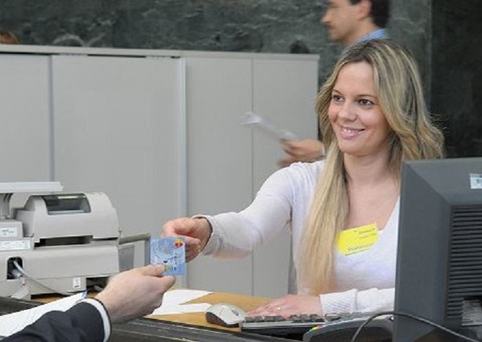 Poste Italiane: aperte in provincia di Pavia le selezioni per consulenti finanziari
