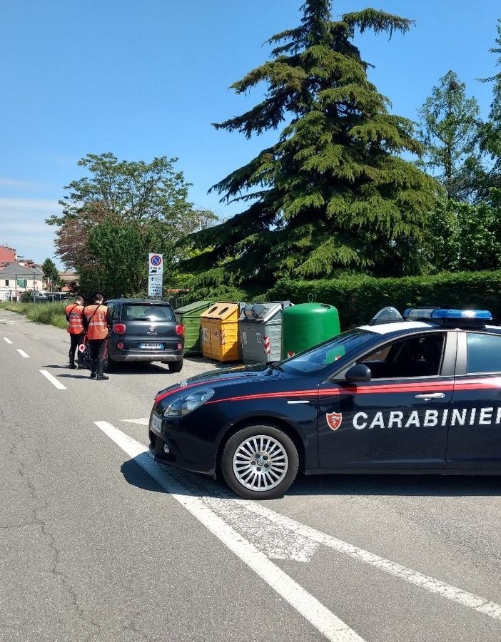 Casteggio: cercano di fuggire all'alt dei carabinieri e li aggrediscono, arrestati con droga e cintanti