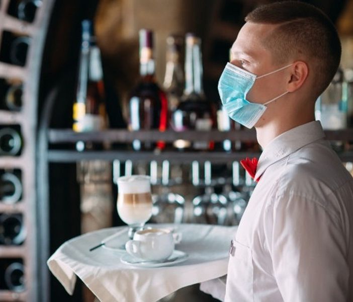 Ecco le linee guida aggiornate per la riapertura di bar e ristoranti elaborate dalle Regioni