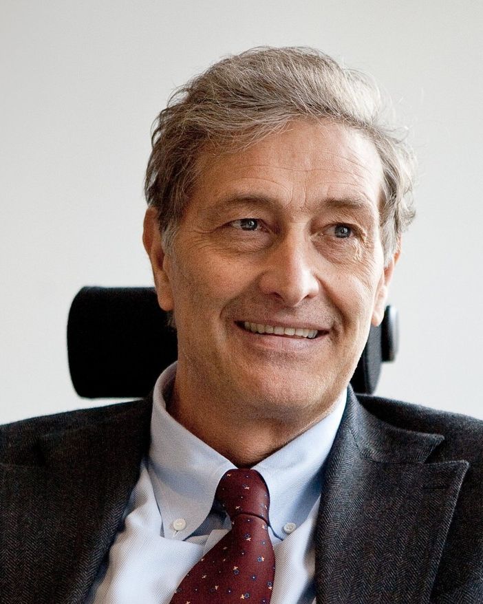 Guido Rasi: &quot;Non è ora di quarta dose, serve risposta più strutturata&quot;