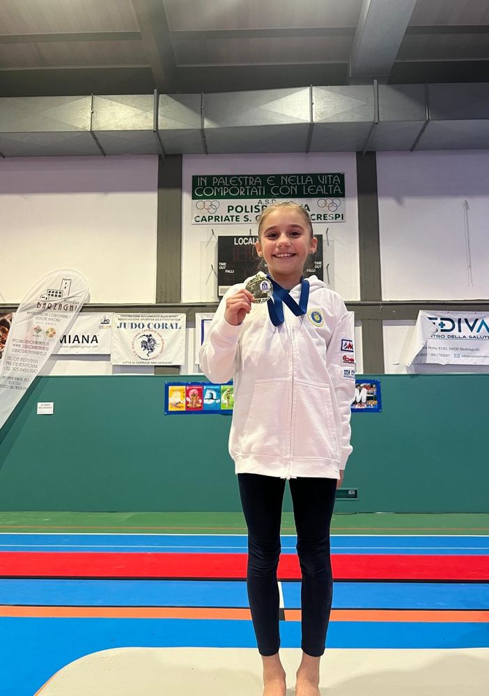 Ginnastica: Rebecca Borra (Costanza Massucchi Mortara) trionfa nel campionato individuale LD