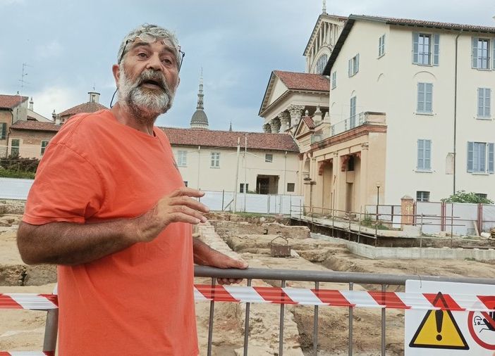 Scoperta storica nel cuore di Novara: Il parcheggio sotterraneo rivela un quartiere medioevale
