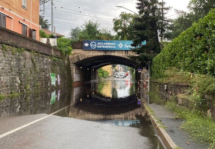 FOTO E VIDEO. Ancora un acquazzone su Busto, sottopassi di nuovo allagati
