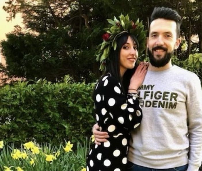 Silvia Malnati e Alessandro Merlo insieme nel giorno della laurea di lei