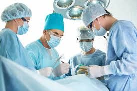 Pavia: al policlinico San Matteo il caso unico di una neonata operata in toracoscopia per una massa vicino al cuore