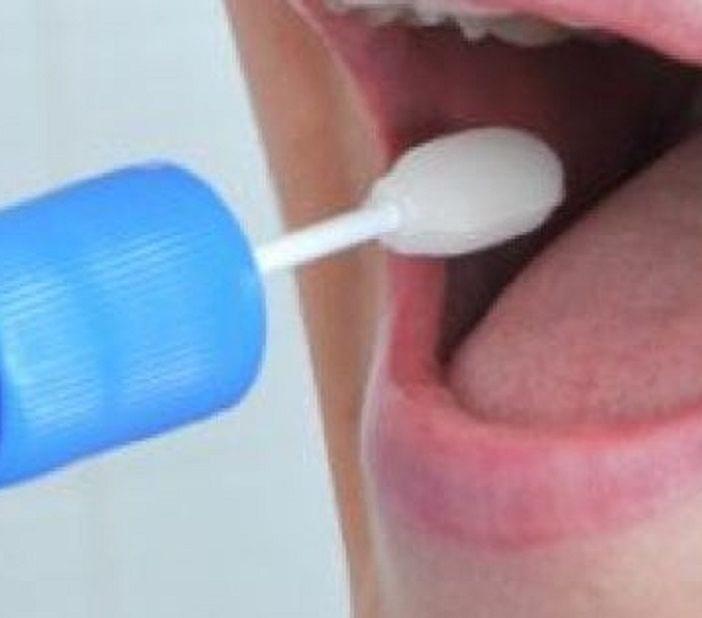 Tamponi salivari nelle scuole, in provincia di Pavia 100% di negativi