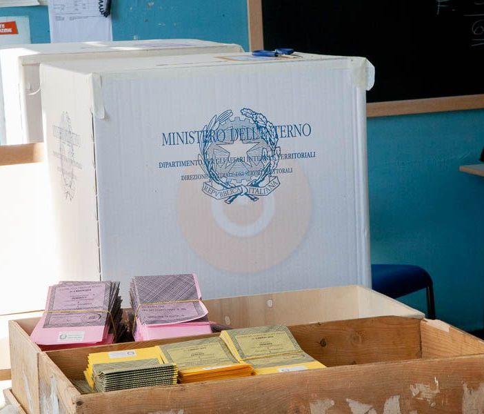 Elezioni, le istruzioni per votare domenica