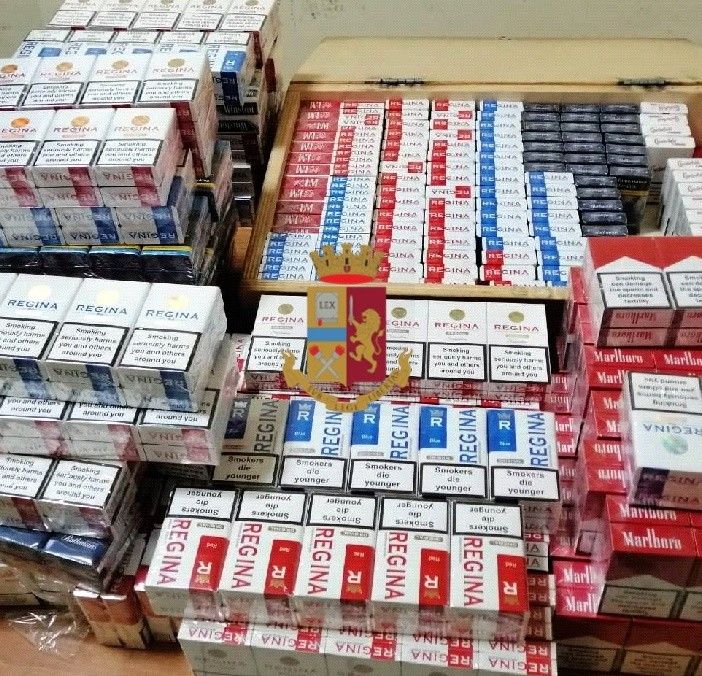Bernate, maxi operazione della GDF di Napoli: 400 chili di sigarette di contrabbando, 2 arresti
