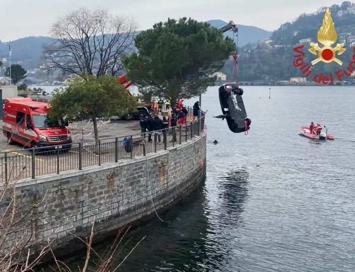 Coppia annegata nel lago di Como: ipotesi incidente al Suv