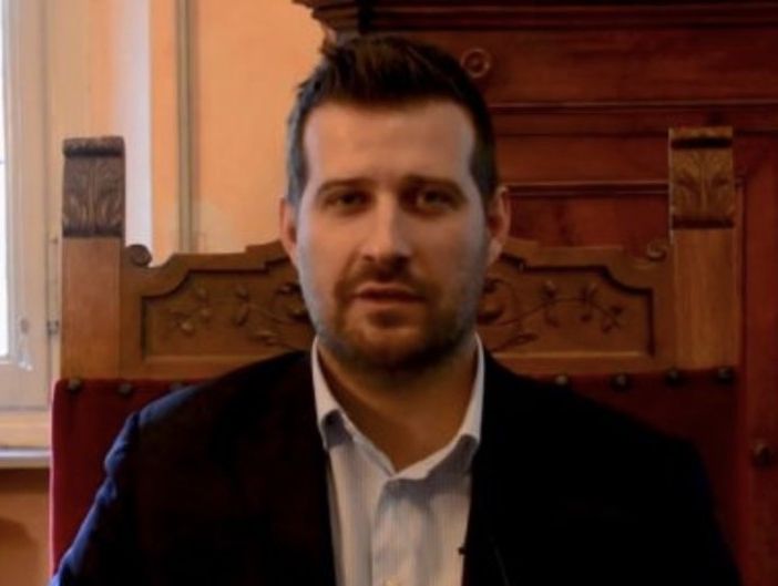 «Verremo a prendervi uno per uno...»: 57enne denunciato per le minacce a Tiramani