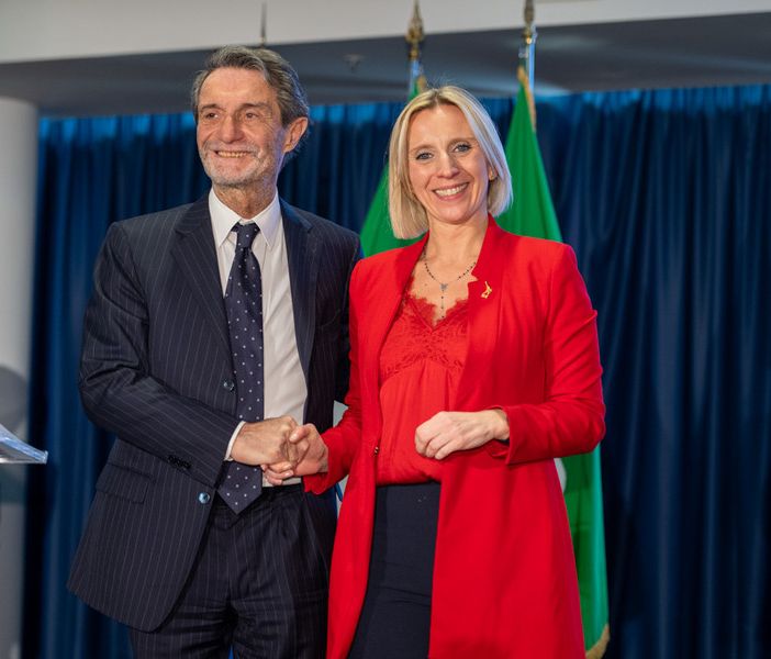 L'assessore Terzi col governatore Fontana