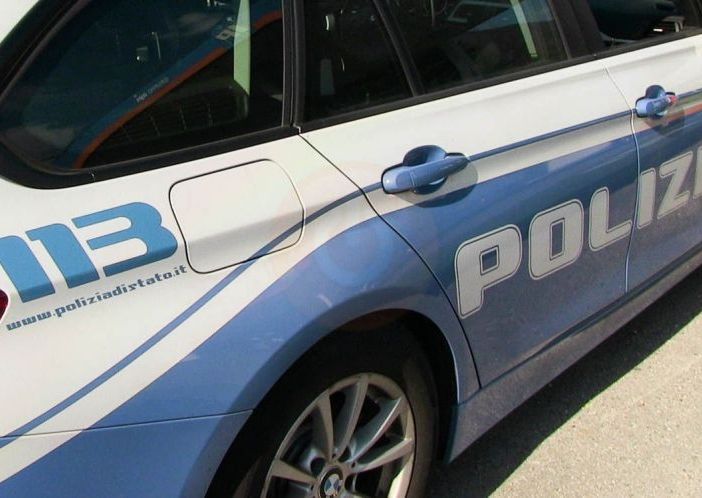 Pavia: sorpreso mentre spaccia sostanze stupefacenti, scattano le manette per un uomo