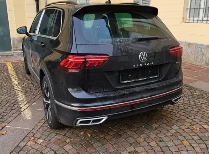 Robecco sul Naviglio: auto con targhe false sequestrata dalla Polizia locale