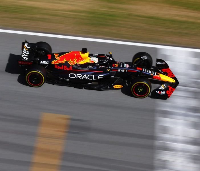 F1, Leclerc si ritira. Per Verstappen il &quot;triplete&quot; è servito