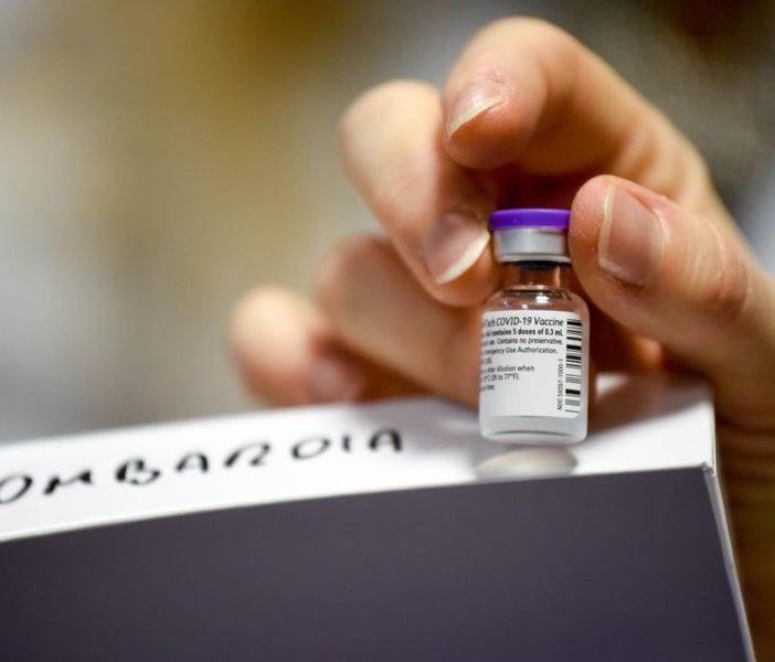 In arrivo domani in Lombardia altre 94.770 dosi di vaccino anti Covid