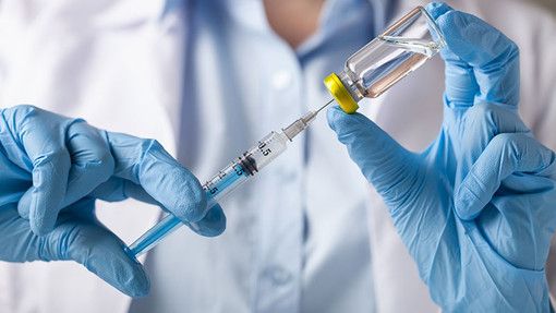 Vaccino, verso il richiamo per chi ha fatto Johnson &amp; Johnson: «Dopo due mesi ridotta l'efficacia»