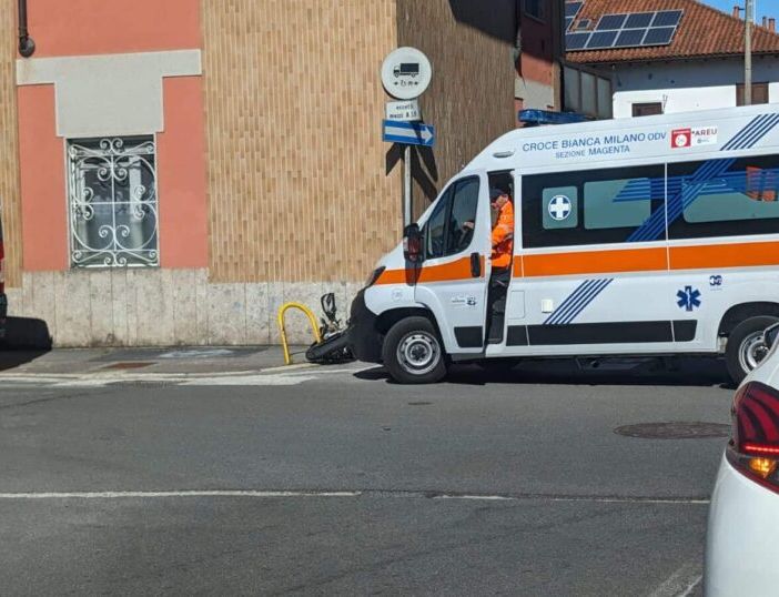 Infortunio sul lavoro a Vittuone: operaio sbatte la testa contro un tubo, codice giallo in ospedale