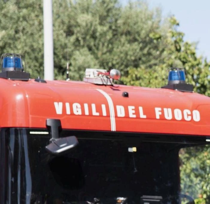 Incidente su A4, bus con scolaresca tampona tir: grave autista, feriti due bambini