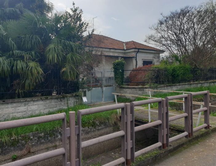 Villetta occupata abusivamente anche a Marcallo con Casone: avviato l’iter giudiziario