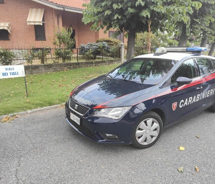 Dramma nel Torinese: 84enne uccide la moglie con la pistola e poi si suicida
