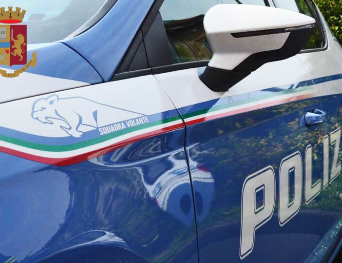Milano: aggredisce tre persone &quot;brandendo&quot; il Corano