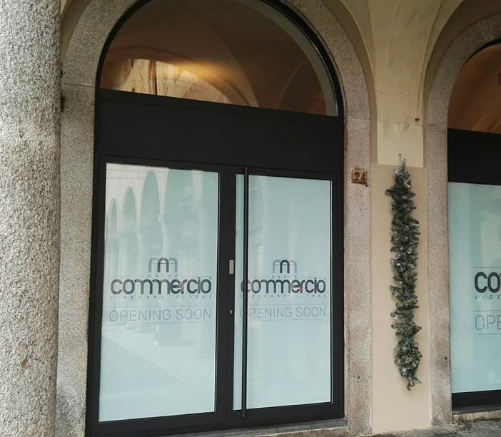 - FOTONOTIZIA - Vigevano: Riapre lo storico Caffè Commercio