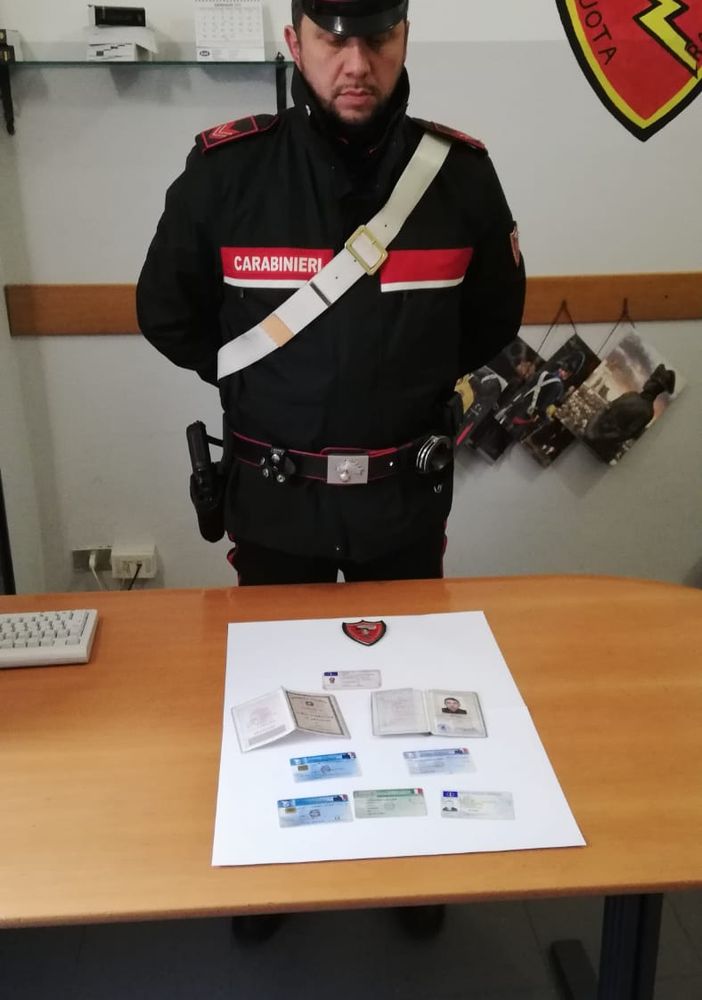Pavia: arresati stranieri che con documenti falsi si spacciavano per cittadini comunitari