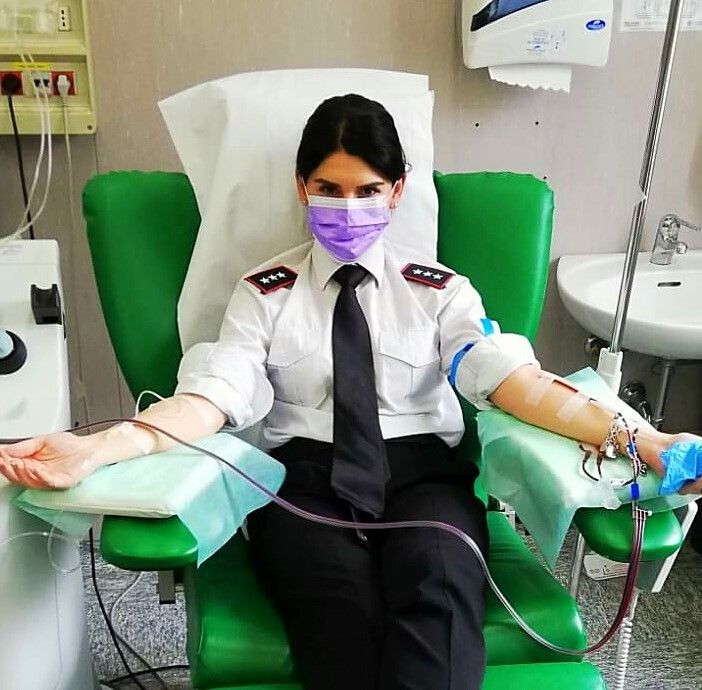 Pavia: il comandante Annalisa Menga e altri Carabinieri guariti dal Covid-19, donano il loro plasma al San Matteo