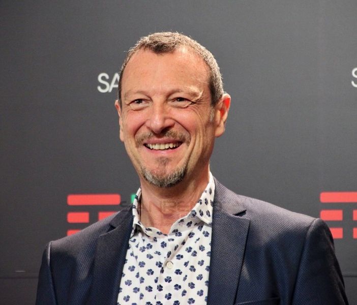 Festival di Sanremo: dopo il no ai 'figuranti' all'Ariston, Amadeus starebbe pensando a lasciare
