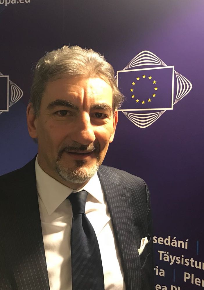 Europa, Comitato Regioni approva parere Presidente Cattaneo su strategie macroregionali