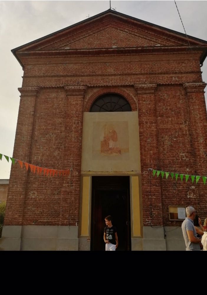 Cassolnovo, sabato scorso ben cinque battesimi. A ricevere il sacramento i figli dei richiedenti asilo