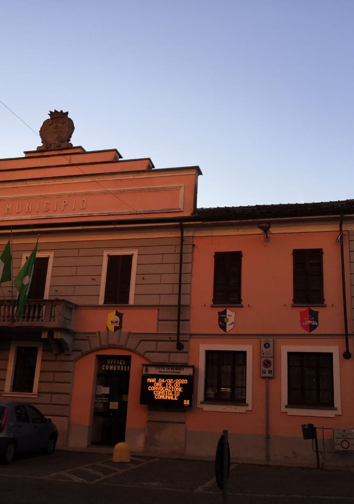 Robbio, l’assistente sociale va in pensione e l’amministrazione riorganizza il servizio