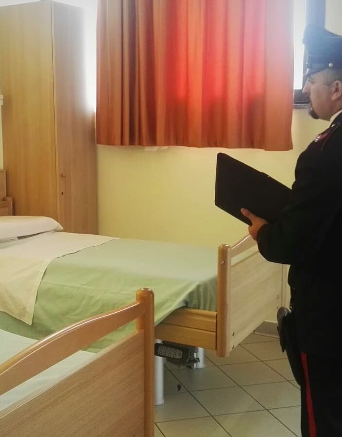 Pavia: blitz dei carabinieri nelle strutture per anziani, rilevate alcune infrazioni
