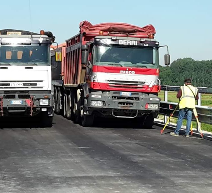 nella foto le prove di carico effettuate nella mattinata di giovedì 30 maggio 2019
