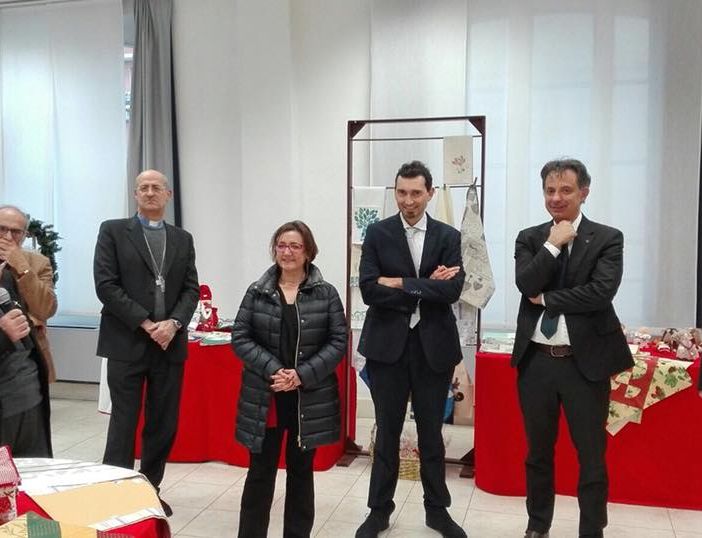 - FOTONOTIZIA - E' stata aperta la mostra di Natale al Filéremo - Centro Orientamento Disabili di Vigevano