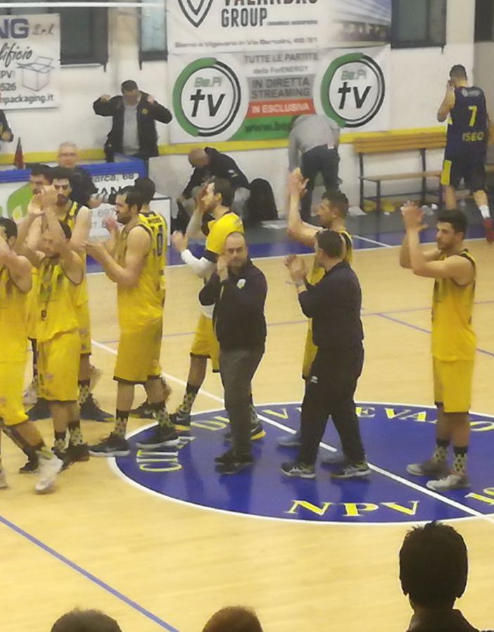 Basket C Gold, Vigevano piega Iseo in un match di grande agonismo